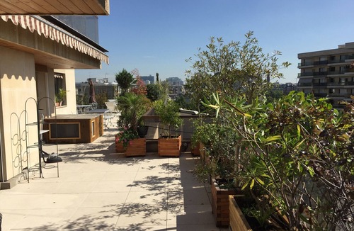 Neuilly-sur-Seine Apartment | Stunning 140 m² 2-bedroom penthouse (7th and 8th floor) with 100 m² terrace