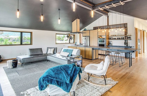 Salida House | Stunning 14er Views! Private 6-Acre Salida Retreat