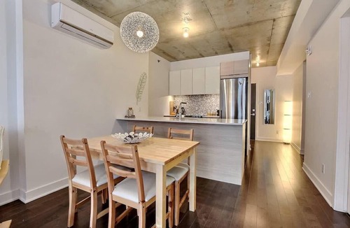 Shaughnessy Village Condo | Stunning 1BR Condo with Balcony in Heart of MTL