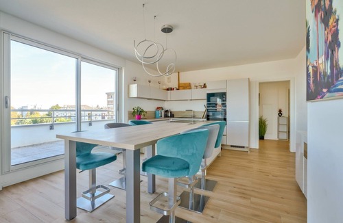 Poteries Apartment | Stunning 1BR Flat with Terrace and private parking