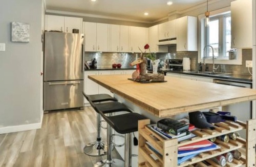 Communaute-Urbaine-de-l'Outaouais House | Stunning 2-bed House in Gatineau