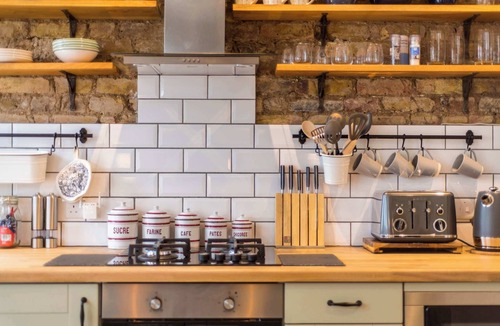 Fulham Broadway Apartment | Stunning 2-bedroom flat in Fulham