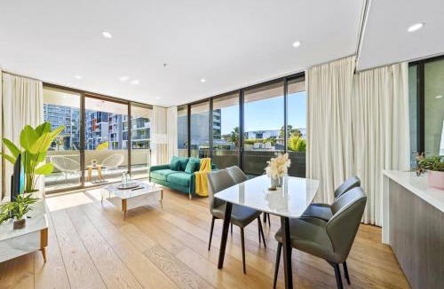 Waterloo Apartment | Stunning 2 Bedroom Apt at Waterloo