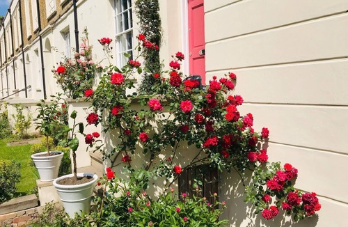 Camberwell Green Apartment | Stunning 2bed flat for families