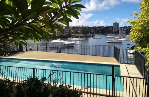 Kirribilli Apartment | Stunning 2BR Waterfront Panorama With Pool