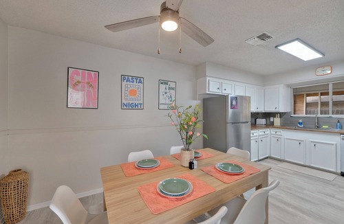 Calallen House | Stunning 3 BD Family Home+ Game Room+PingPong+Foosball+Arcade