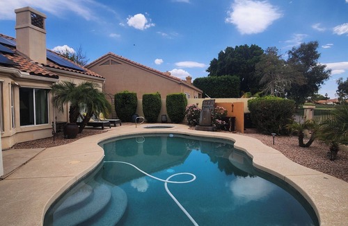 Ocotillo House | Stunning 3 bed/2.5 bath Overlooking Ocotillo Golf Course w/Heated pool & Hottub