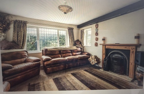 Kidderminster Cottage | Stunning 3 Bed Cottage