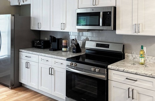 Winston - Salem House | Stunning 3-bedroom house near The University & Downtown