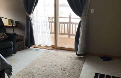 Manitowaning House | Stunning 3 bedroom Lake House