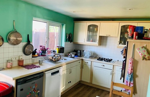 Falconwood and Welling House | Stunning 3 bedroom semi detached.