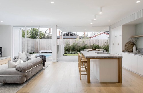 Unley Villa | STUNNING 3 BEDROOM VILLA