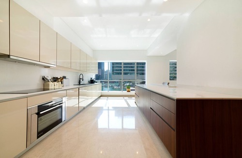 Jumeirah Beach Residence Villa | Stunning 3-Floor Villa w/Kids Room & Rooftop Terrace over Dubai Marina