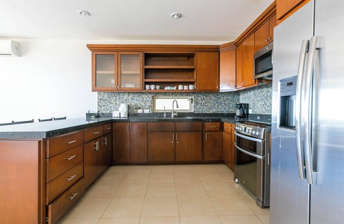 Juarez Condo | Stunning 3BD/2BA second-floor condo with breathtaking views!