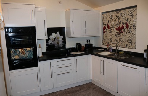 Little Hay House | Stunning 4-Bed House in Birmingham