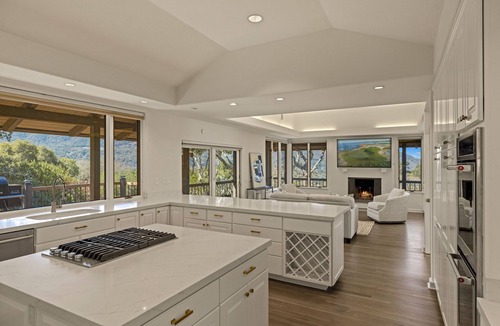 Carmel Valley House | Stunning 4 Bed plus Guest House - 30 Night Minimum Stay