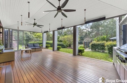 Castle Hill House | Stunning 4-bedroom with pooln