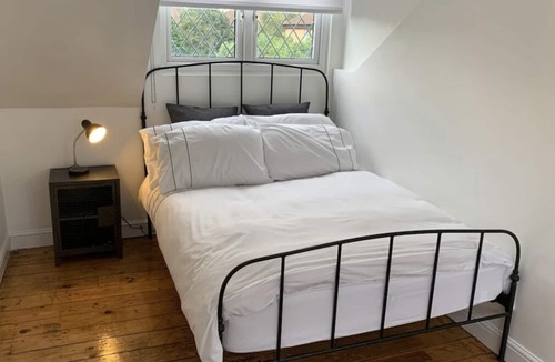 Mawneys House | Stunning 4 bedroom detached home