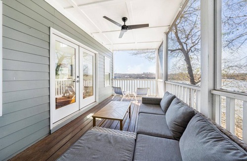 Arley House | Stunning 4+ bedroom home, sunset views - Smith Lake