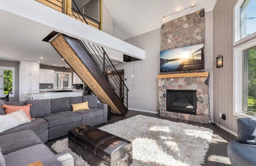 Brainerd Cabin | Stunning 4 Bedroom Lake Home close to everything!
