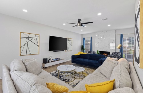 Allen House | Stunning 4BD!Fits all & Pets!N Dallas Suburb, Epic Game-room,W/Fire Pit &IG Wall
