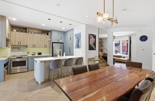 Riverside House | Stunning 4BR Designer Home with Terrace & Balcony