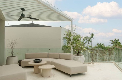 Pecatu House | Stunning 4BR Luxury Villa with Ocean Views Uluwatu