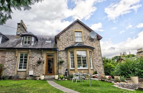 South Galson House | Stunning 5-Bed House in Inverness
