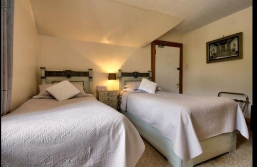 South Galson House | Stunning 5-Bed House in Inverness