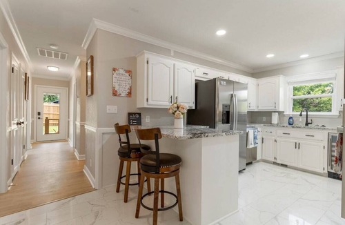 Tulsa House | Stunning 5 Bedroom: Owen Park