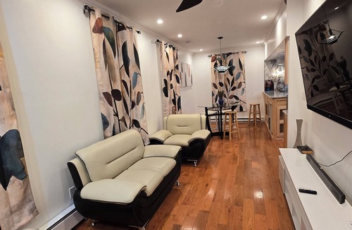 Poughkeepsie House | Stunning 5-bedroom house with AC/Heat in charming Poughkeepsie NY