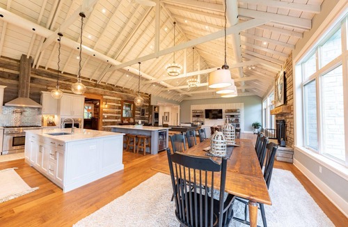 Glen Huron House | Stunning 6+ bdrm, 4 bath log cabin with spectacular large addition.