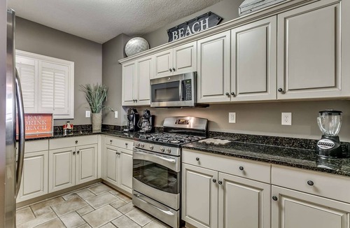 Windy Hill Condo | Stunning 6th Floor Oceanfront Condo at North Beach Resort & Villas - $300 FREE Activities Daily!