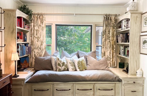 Hendersonville House | Stunning 7-Acre Peaceful Waterfall Property