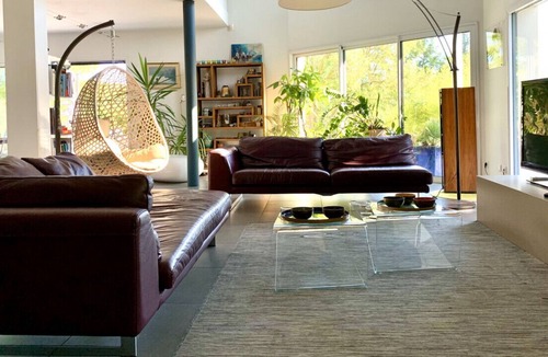 Montferrier-sur-Lez Villa | Stunning architectural villa with 15 meters pool and extra large garden
