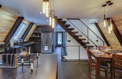 Superior House | Stunning A-Frame Cabin, Steps to Clark Fork River