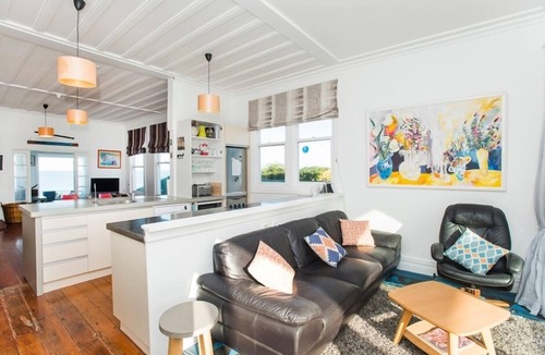 Wainui House | Stunning Absolute Beachfront Wainui House