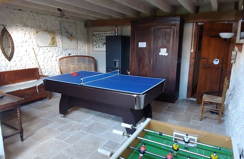 Saint-Avit Cottage | Stunning ancient stone cottage with private pool, set in panoramic lake location