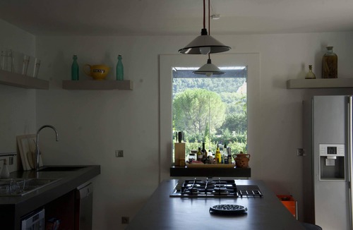 Lourmarin House | Stunning and spacious home in Provence!