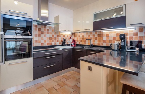 Donji Kraj Apartment | Stunning apartment in Moscenicka Draga