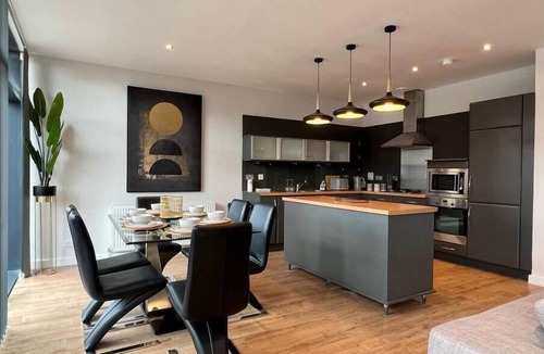 Glasgow Westend Apartment | Stunning Apartment at Glasgow Hydro & SECC