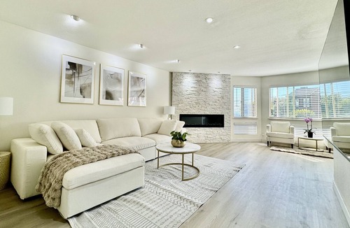 Outer Richmond Apartment | Stunning apartment steps from Ocean Beach