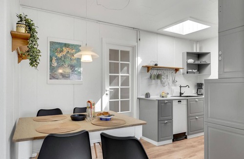 Haurvig Apartment | Stunning apartment in Hvide Sande