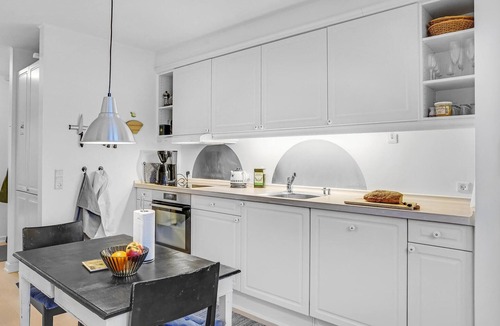 Nykobing Sjaelland Apartment | Stunning apartment in Nykøbing Sj with sauna