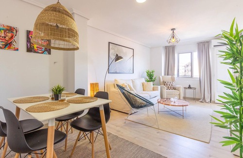 Coveta Fuma Apartment | Stunning apartment in El Campello with WiFi