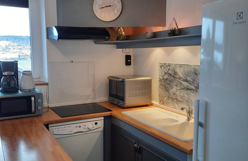 Montperreux Apartment | Stunning apartment by the lake