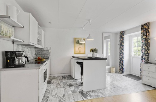 Brovst Apartment | Stunning apartment in Brovst with sauna
