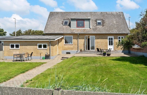 Hjerting Apartment | Stunning apartment in Esbjerg V with WiFi