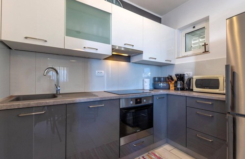 Jesenice Apartment | Stunning apartment in Jesenice