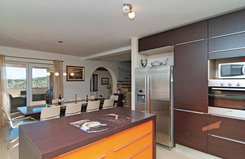 Nerezise Apartment | Stunning apartment in Nerezisca